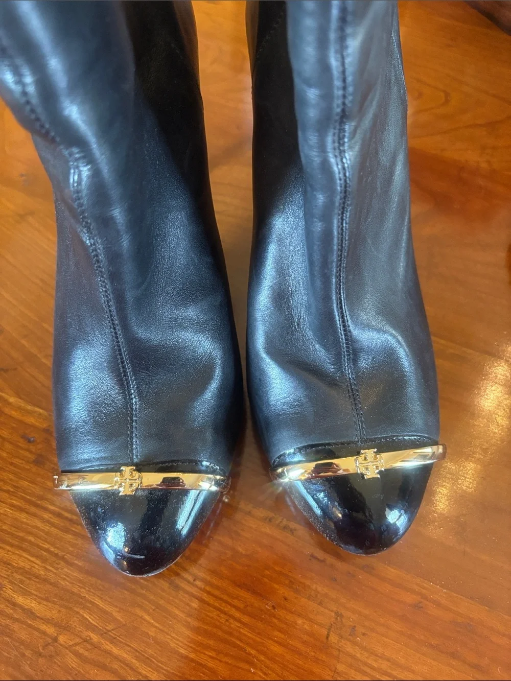 Tory Burch authentic tory
